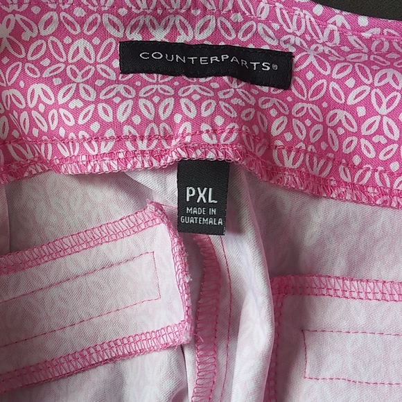 NWT Counterparts Pink and white Super Stretch Shorts Size PXL - Picture 3 of 5